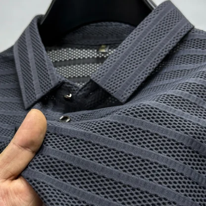 Sporty Mesh Golf Polo Shirt - Image 4
